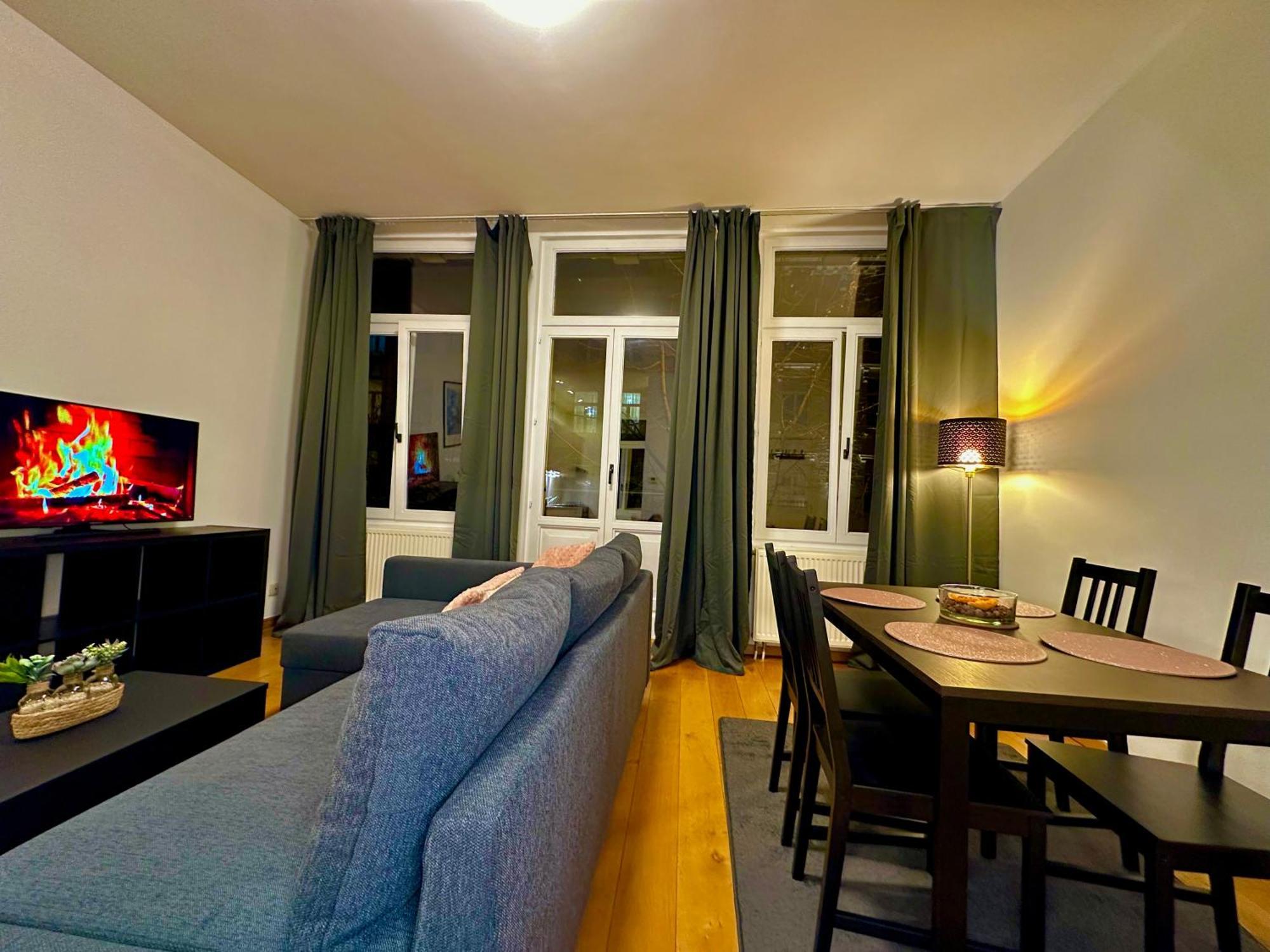 Luxury Suites Museum By Rikas Hotels Antwerpen Exterior foto